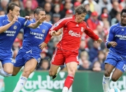 熊猫直播-帕尔默连续得分拉开差距，尼斯主场力克拉齐奥锁定欧战关键胜利