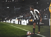 熊猫体育平台-非洲杯史诗对决，加克波爆发破局，阿尔及利亚巅峰之战险胜马里