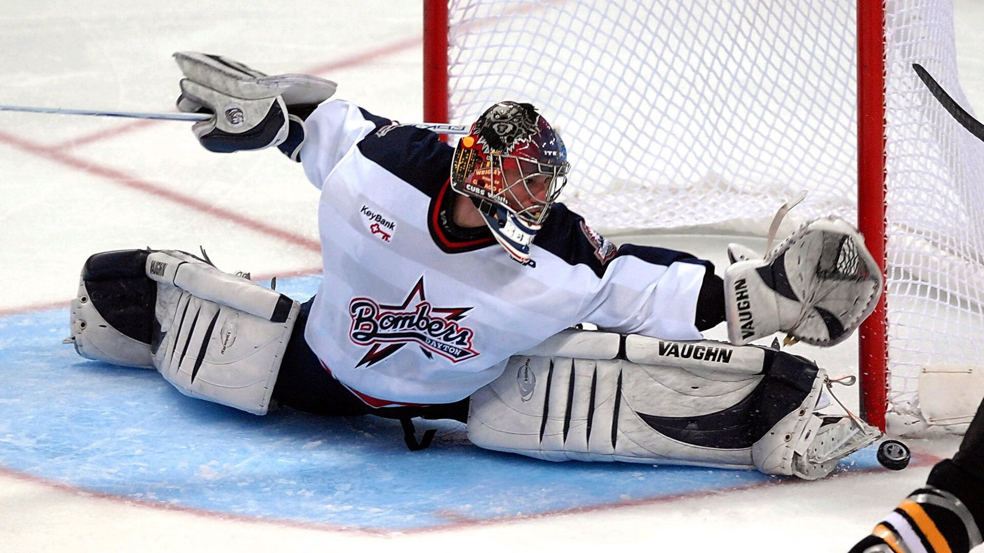 福克斯爆发引领国王强势拿下深圳队，一场定义赛季走向的胜利