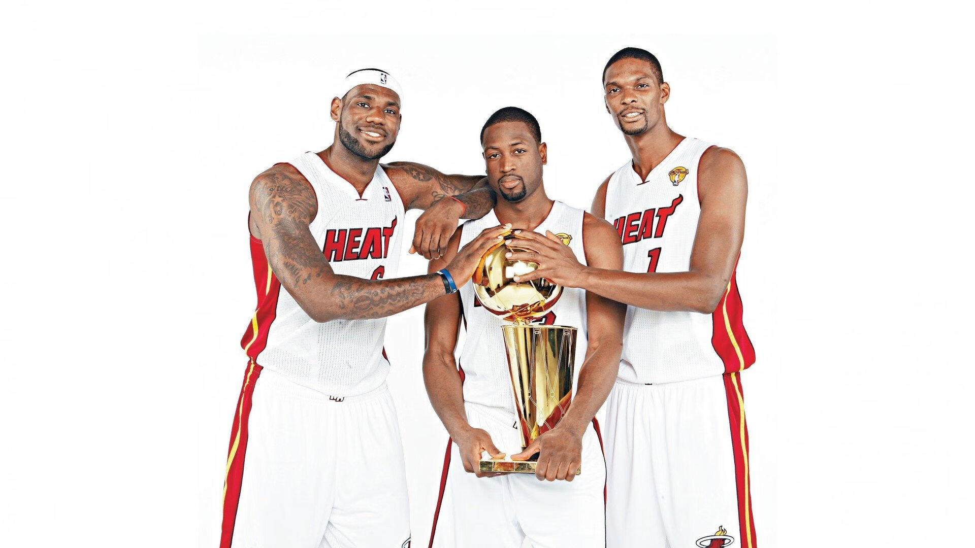 詹姆斯完美发挥定乾坤 爵士力克森林狼显韧性