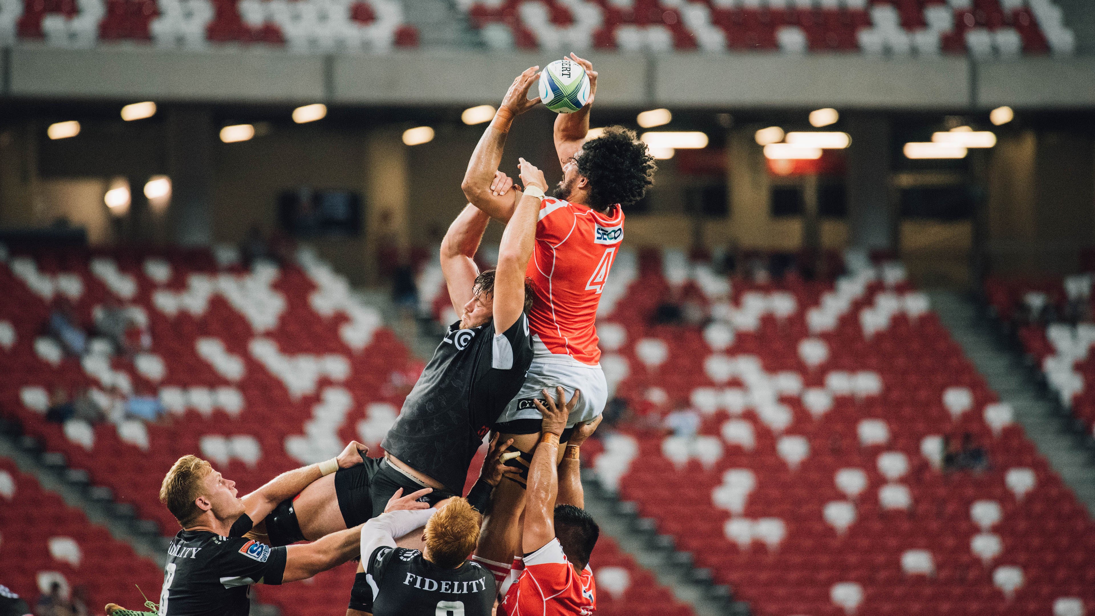 雷霆万钧，乔治封神，跨越东西方的竞技传奇