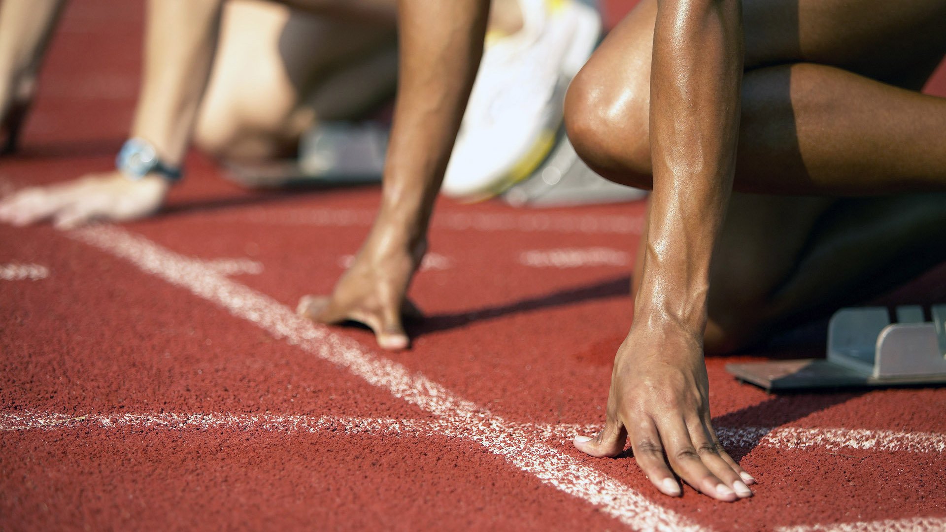 F1新赛季揭幕战之夜，基米希在焦点战中证明自己，用实力回应所有质疑